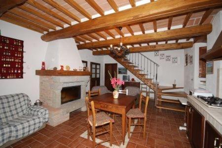 Agriturismo Ombianco Seggiano Εξωτερικό φωτογραφία